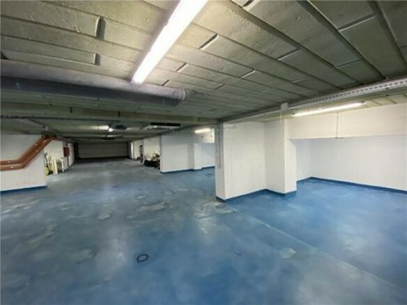 2 Bedroom Apartment For Sale. Victoriei Square Bucharest