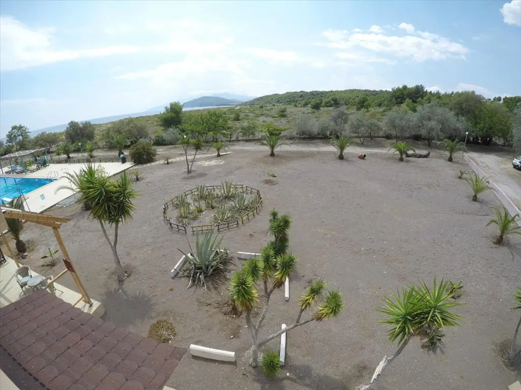 Business Of 1000 M² In Euboea Island