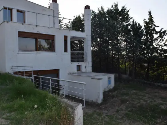 5-bedroom Detached House In Panorama, Greece (270 M²)