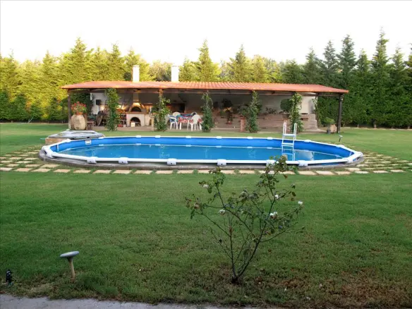 3-bedroom Detached House In Marathonas, Greece (200 M²)