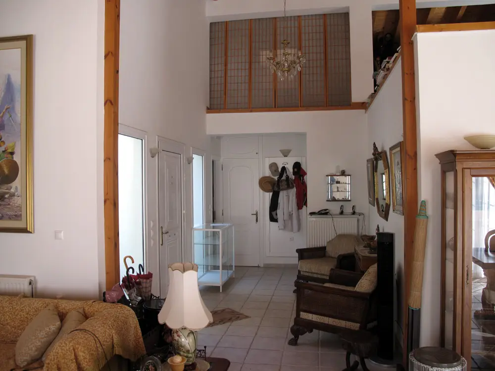 3-bedroom Detached House In Marathonas, Greece (200 M²)