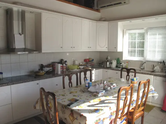 3-bedroom Detached House In Marathonas, Greece (200 M²)