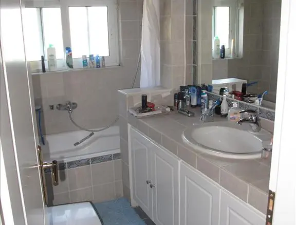 3-bedroom Detached House In Marathonas, Greece (200 M²)