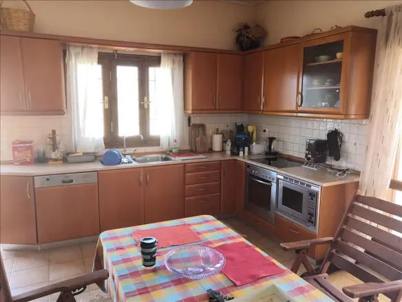 4-bedroom Detached House In Loutraki-perachora, Greece (376 M²)
