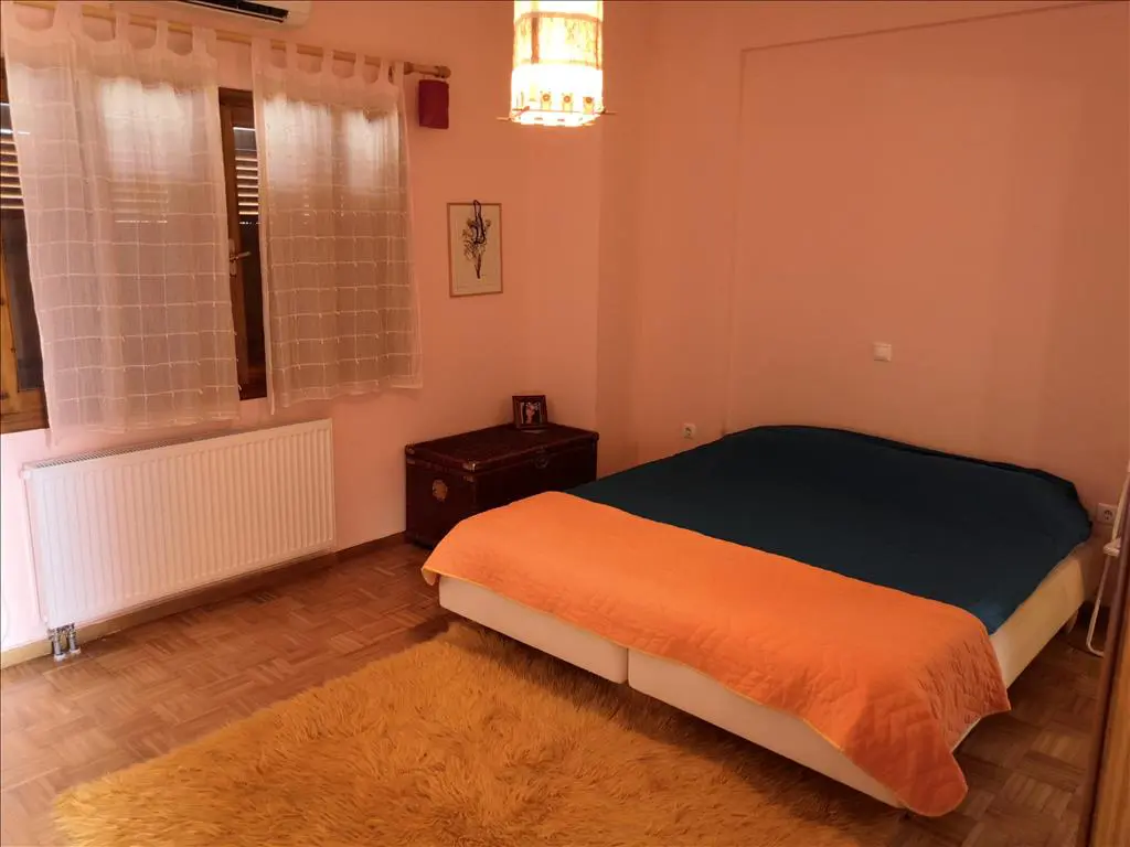 4-bedroom Detached House In Loutraki-perachora, Greece (376 M²)