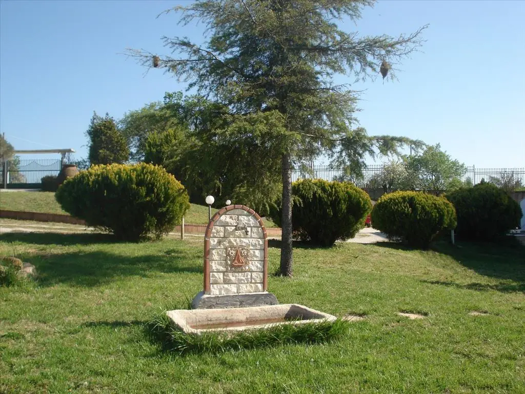 4-bedroom Flat In Mikra, Greece (235 M²)