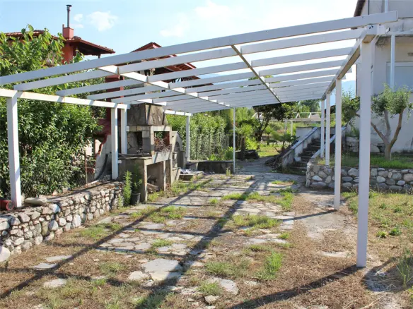 3-bedroom Detached House In Easts Olimpos, Greece (150 M²)