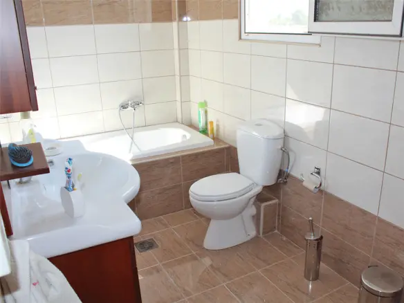 3-bedroom Detached House In Easts Olimpos, Greece (150 M²)