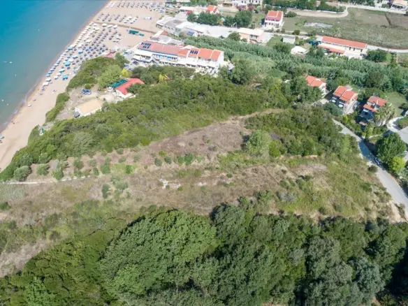Land Of 2006 M² In Corfu