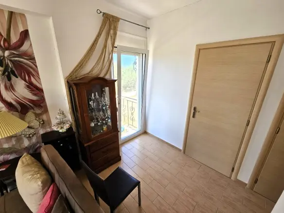 2-bedroom Detached House In Arkadi, Greece (63 M²)
