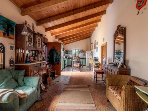 Pre 1951 Off-grid Estate With 15 Hectares In The Algarve Countryside