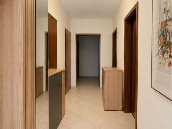 Apartment 83.00 M² For Sale Esch-sur-alzette