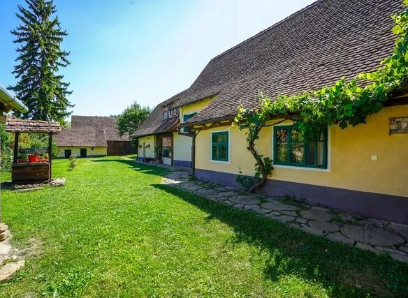 Restored Authentic Saxon House In Viscri, Between Heritage And Nature