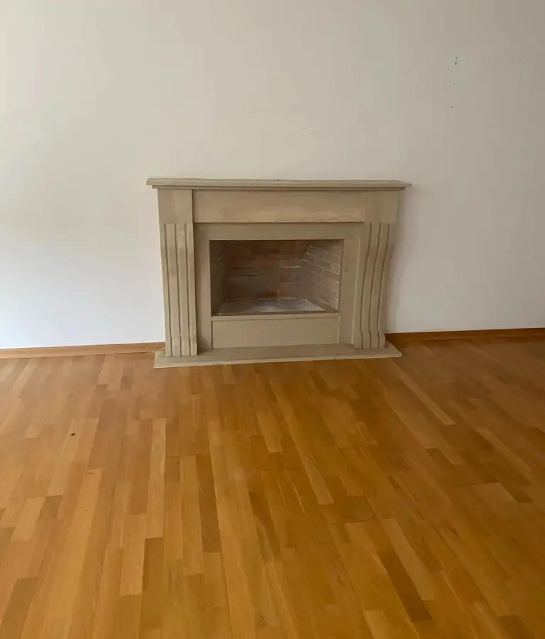 2-bedroom Detached House In Gazi, Greece (205 M²)