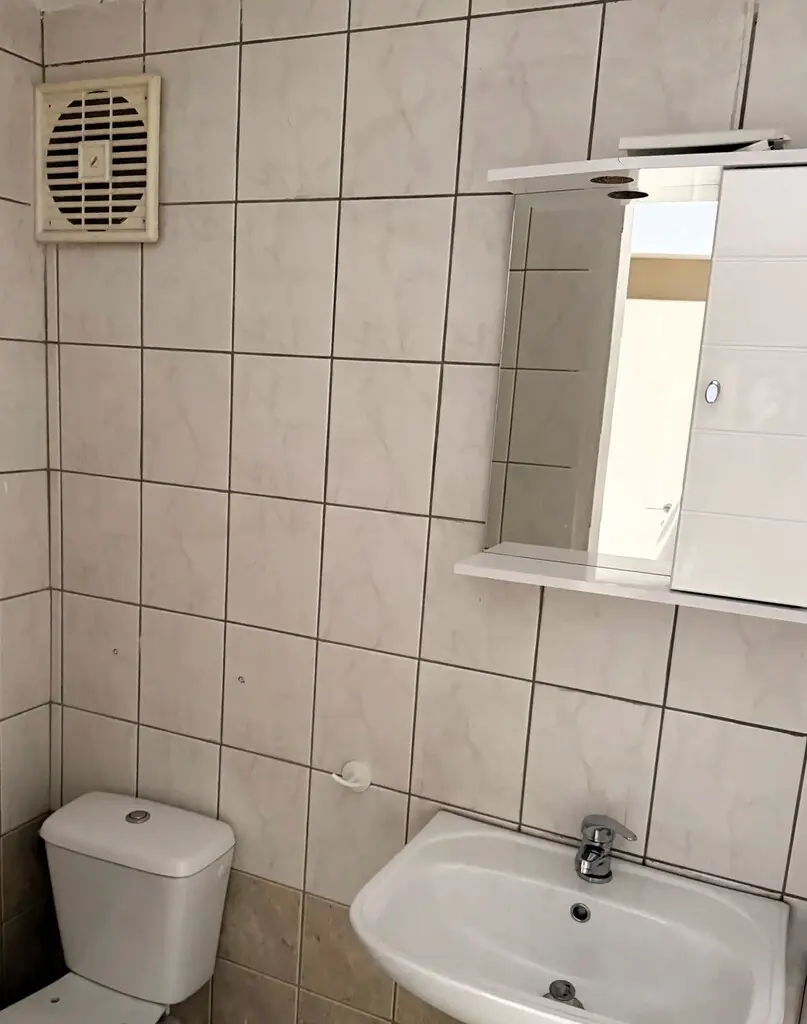 2-bedroom Flat In Palaia Fokaia, Greece (80 M²)