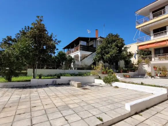 2-bedroom Flat In Agios Georgios, Greece (50 M²)