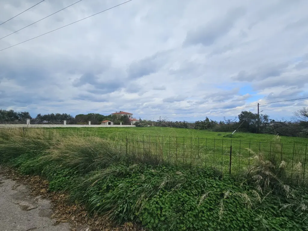 Land Of 2005 M² In Crete