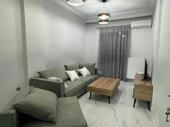 Flat In Center Of Thessaloniki, Greece (70 M²)