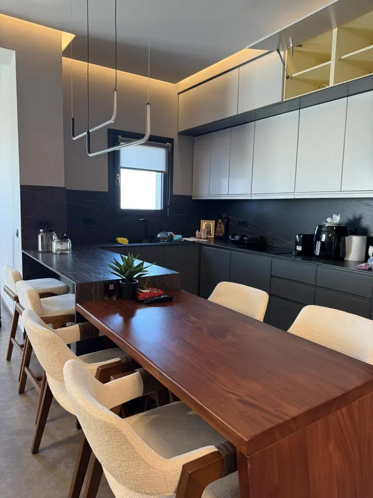 2-bedroom Complex In Santorini, Greece (350 M²)