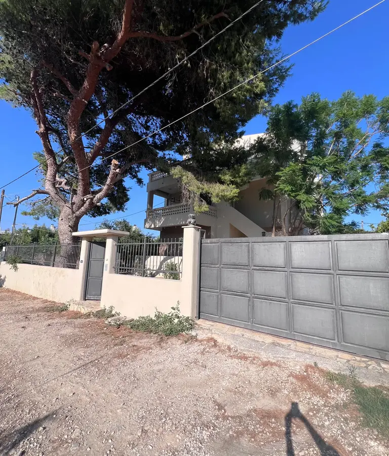 4-bedroom Maisonette In Markopoulo, Greece (220 M²)