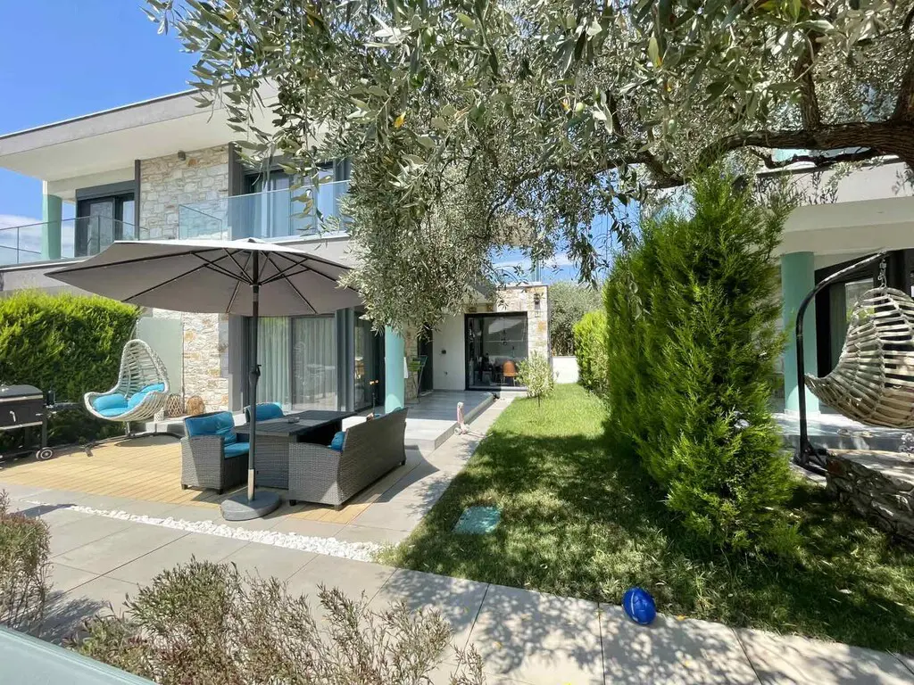 Apartment Of 100 M² In Madrid