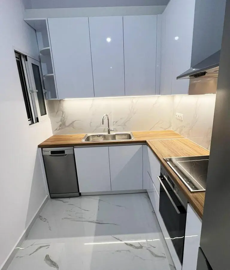 1-bedroom Flat In Neo Faliro, Greece (53 M²)