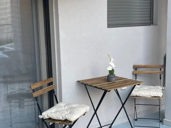 Flat In Moschato, Greece (24 M²)