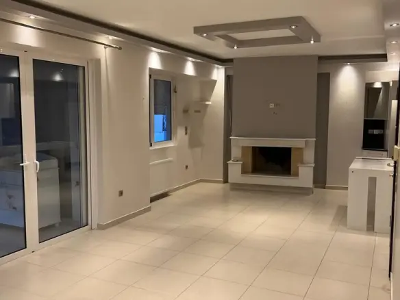 Flat Of 96 M² In Athens