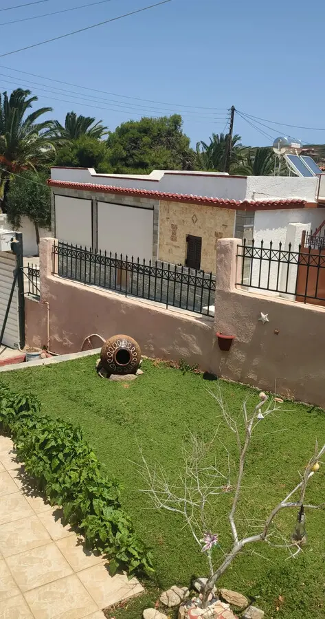 1-bedroom Detached House In Lavrio, Greece (87 M²)