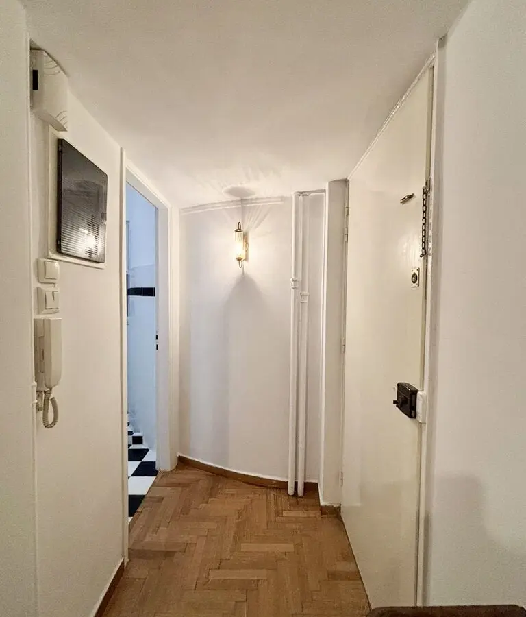 1-bedroom Flat In Kolonaki – Lykavittos, Greece (26 M²)