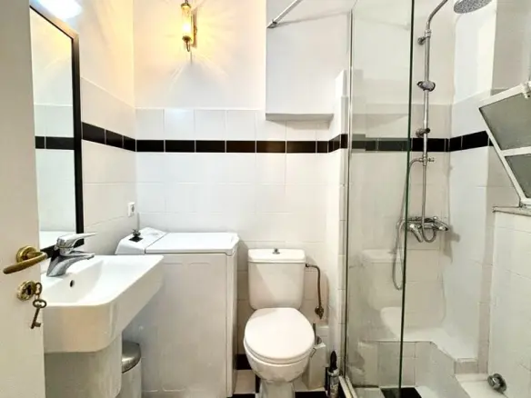 1-bedroom Flat In Kolonaki – Lykavittos, Greece (26 M²)