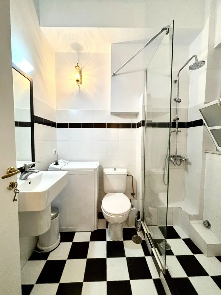 Flat Of 26 M² In Athens