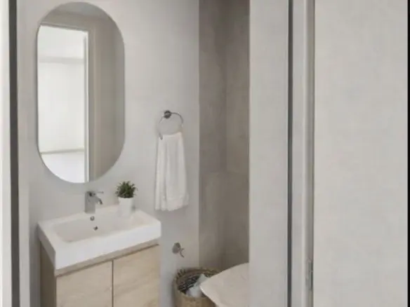 1-bedroom Flat In Neos Kosmos, Greece (38 M²)