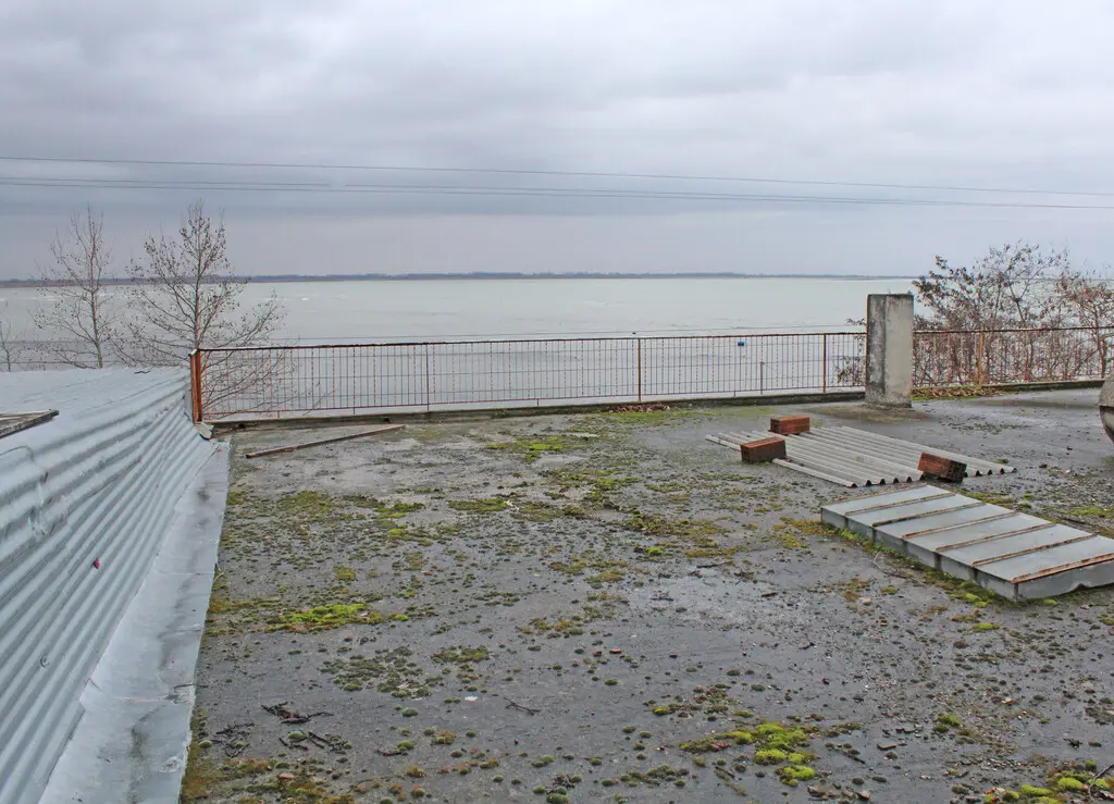 Business Of 130 M² In Olympic Coast