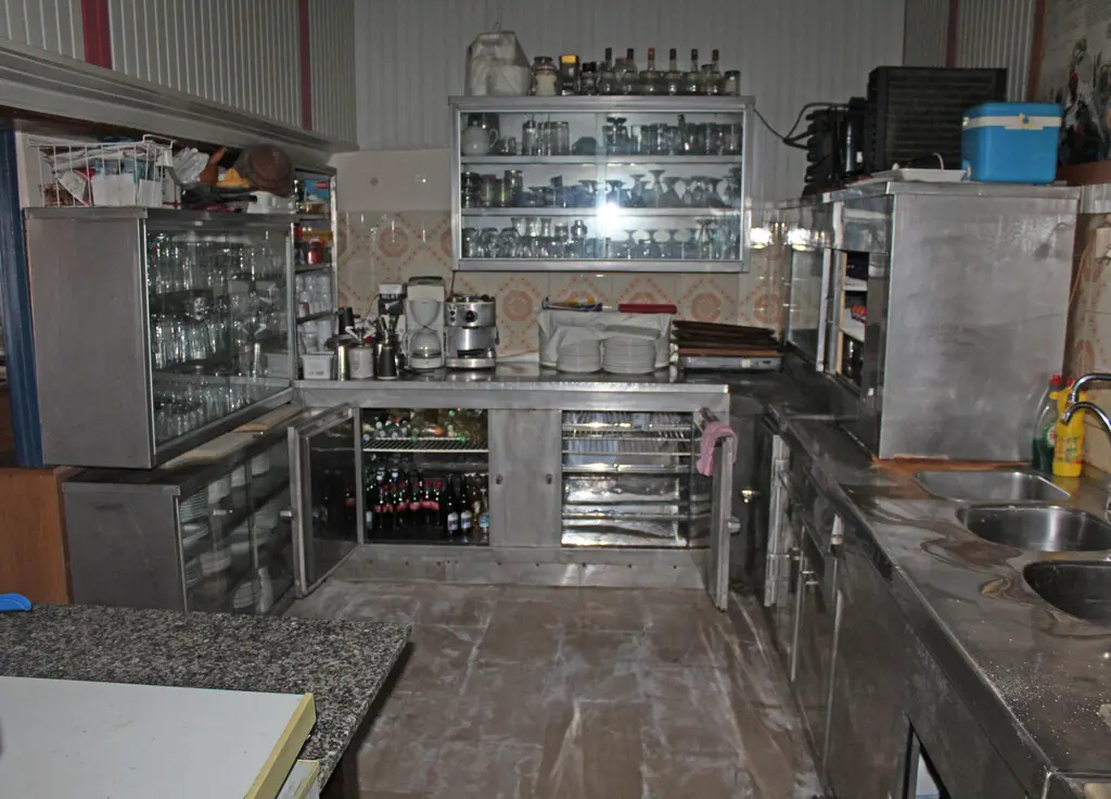Business Of 130 M² In Olympic Coast
