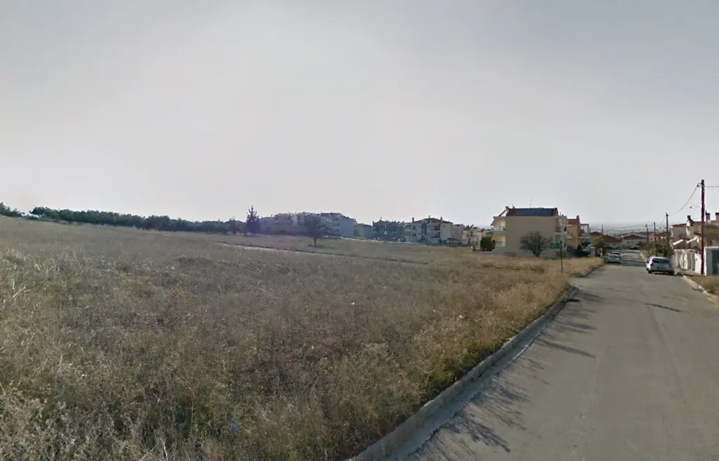 Land Of 1650 M² In The Suburbs Of Thessaloniki