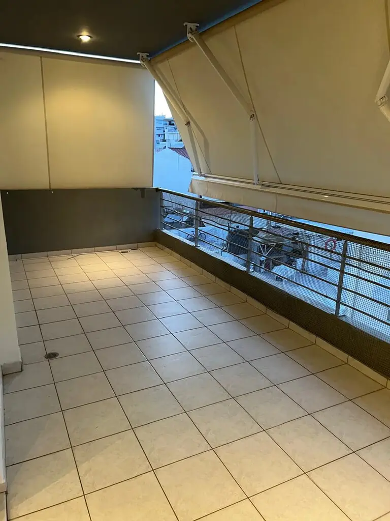 Flat Of 96 M² In Athens