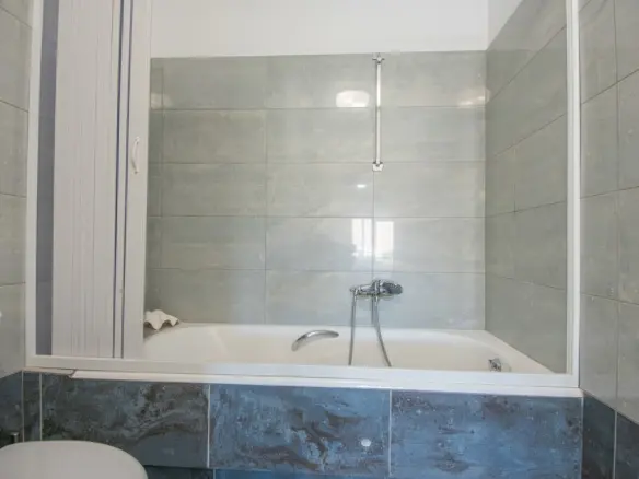 3-bedroom Villa In Neapoli, Greece (250 M²)