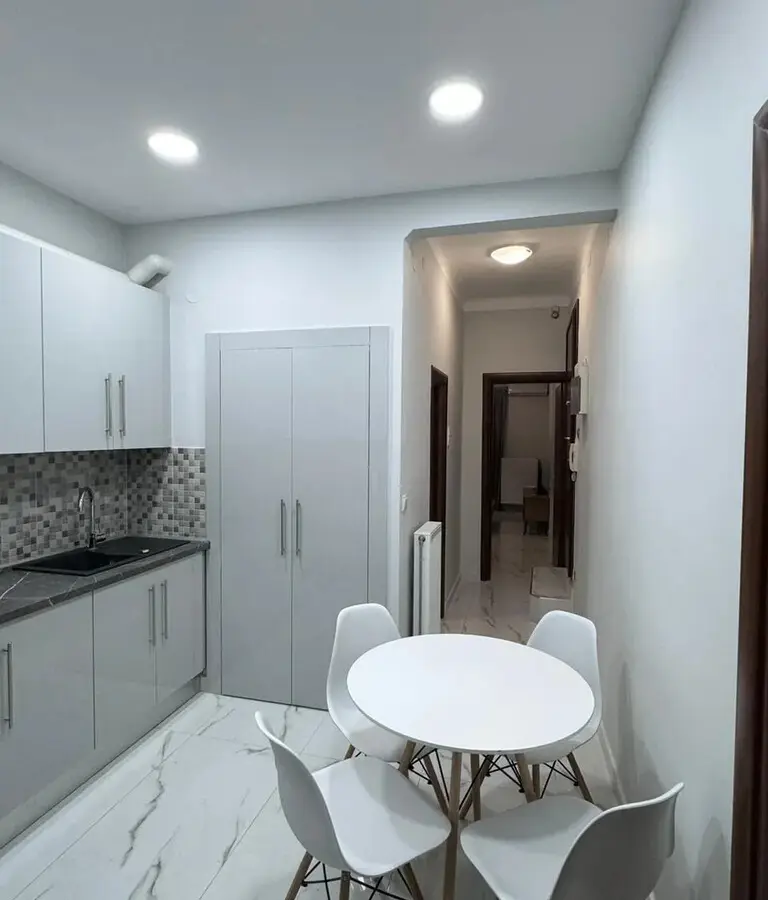 Flat In Center Of Thessaloniki, Greece (70 M²)
