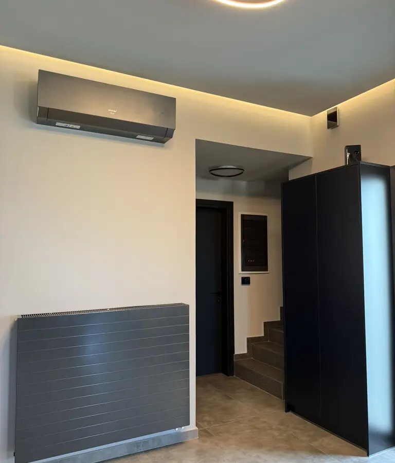 2-bedroom Complex In Santorini, Greece (350 M²)