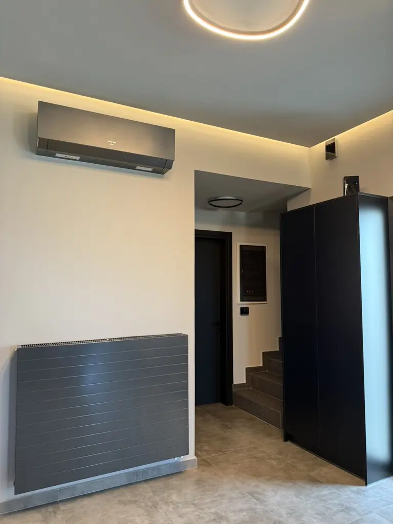 2-bedroom Complex In Santorini, Greece (350 M²)
