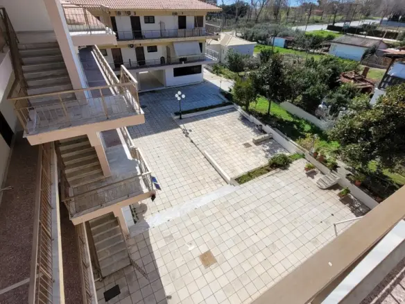 2-bedroom Flat In Agios Georgios, Greece (50 M²)