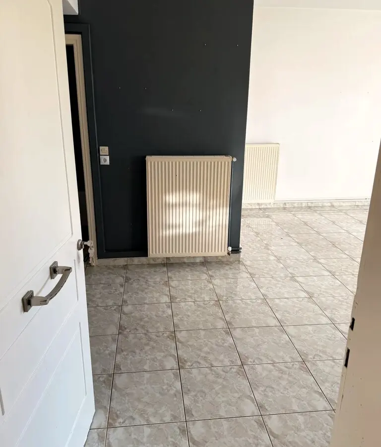 2-bedroom Flat In Palaia Fokaia, Greece (80 M²)