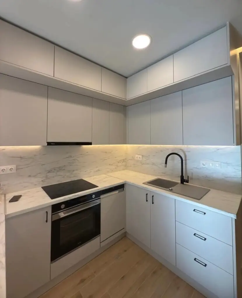 Flat Of 83 M² In Athens