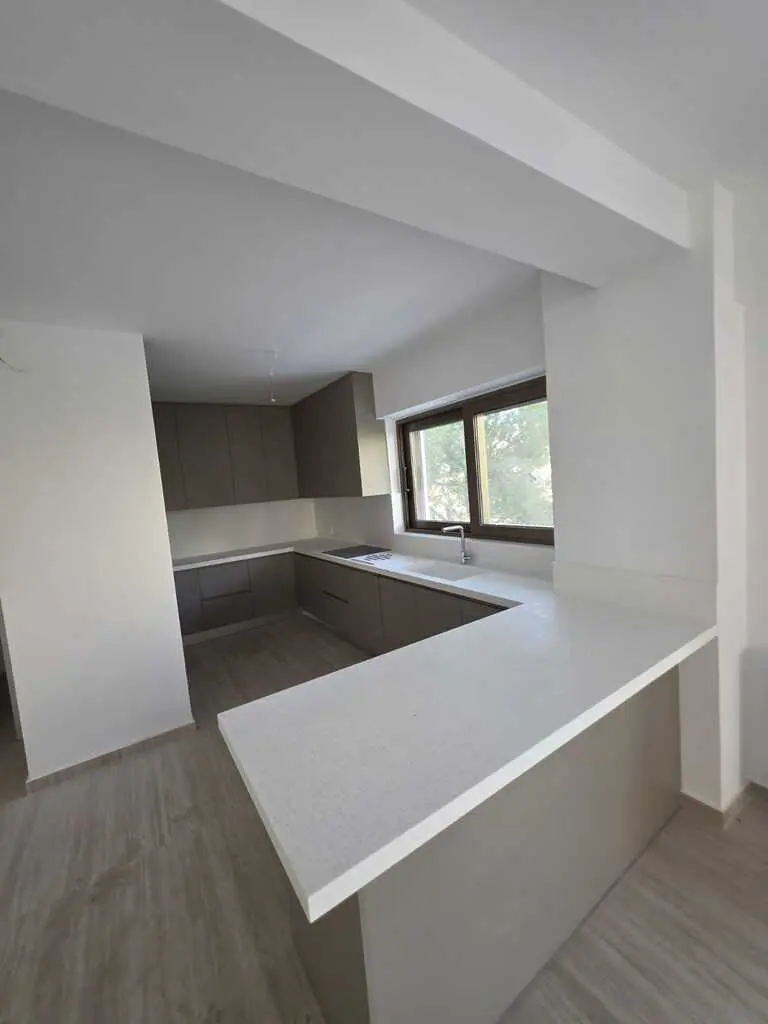 Flat Of 135 M² In Athens