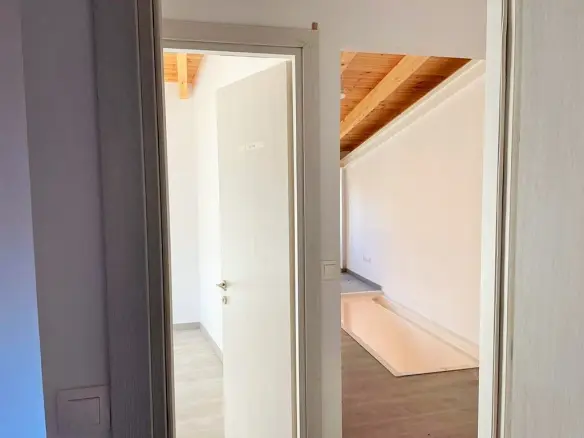 2-bedroom Flat In Corfu, Greece (49 M²)