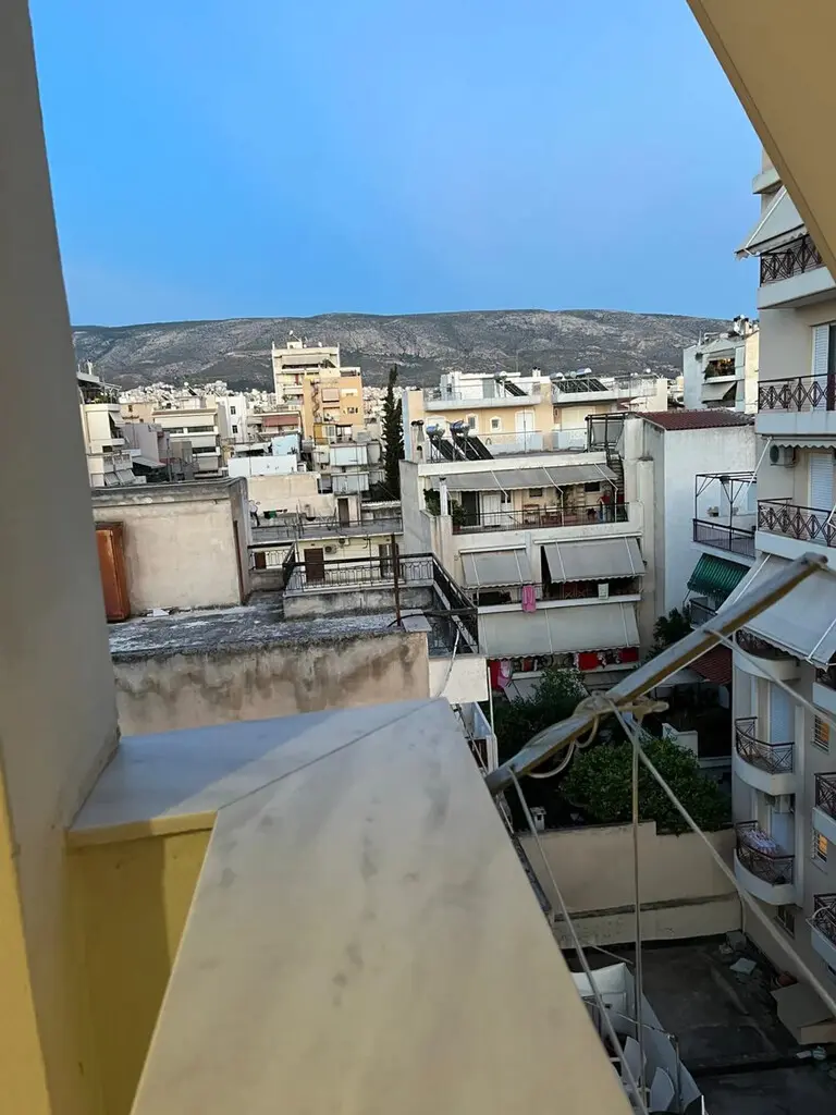 Flat Of 96 M² In Athens