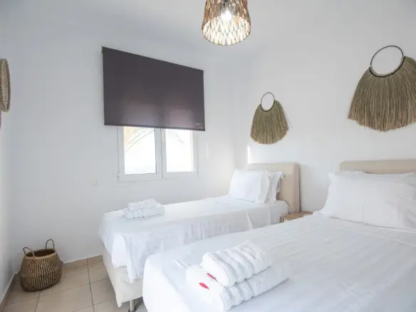 3-bedroom Villa In Neapoli, Greece (250 M²)