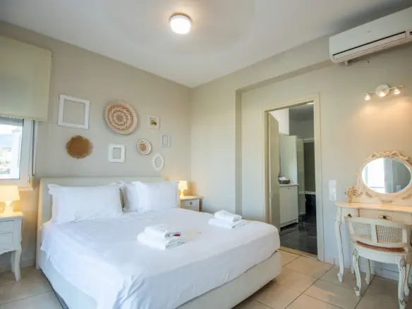 3-bedroom Villa In Neapoli, Greece (250 M²)