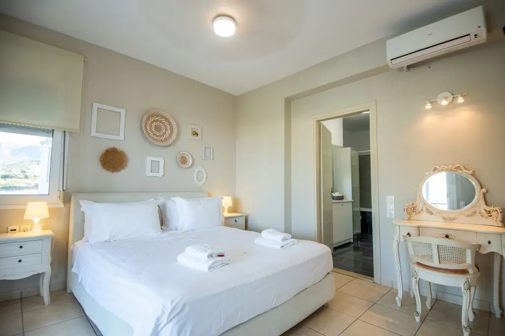 Villa Of 250 M² In Crete